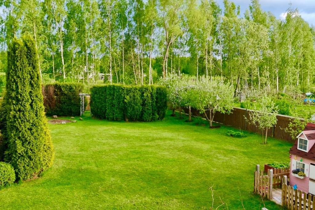 Ādaži Spacious House With Indoor Pool & Sauna. מראה חיצוני תמונה